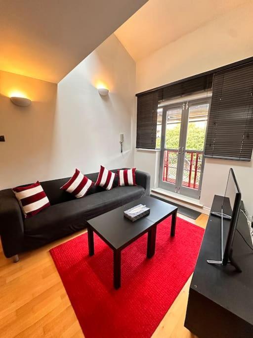Kay Star Living Apartamento Birmingham Exterior foto